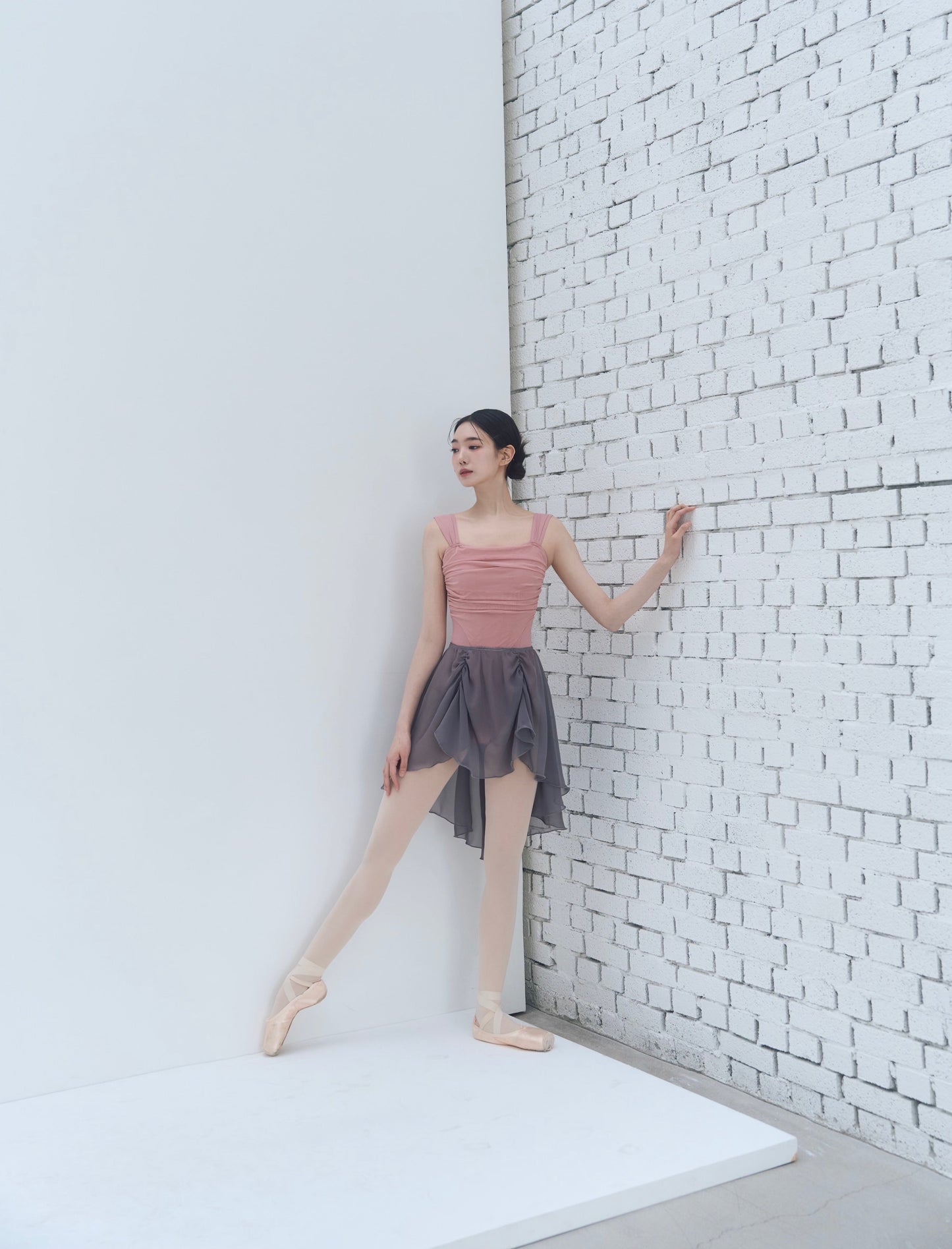 Coppélia Leotard Rose [Ode on Tutu]