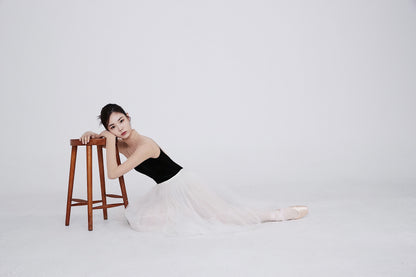 Elizabeth Leotard Black [Ode on Tutu]