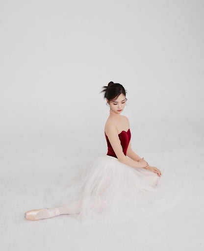 Elizabeth Leotard Red [Ode on Tutu]