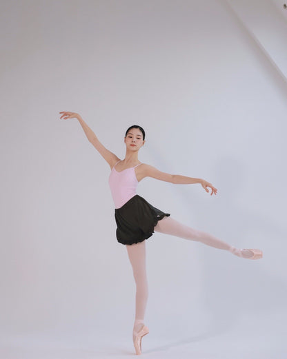 Coco Leotard [Ode on Tutu]