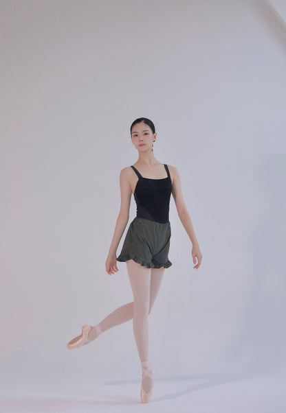 Jete Shorts Charcoal [Ode on Tutu]