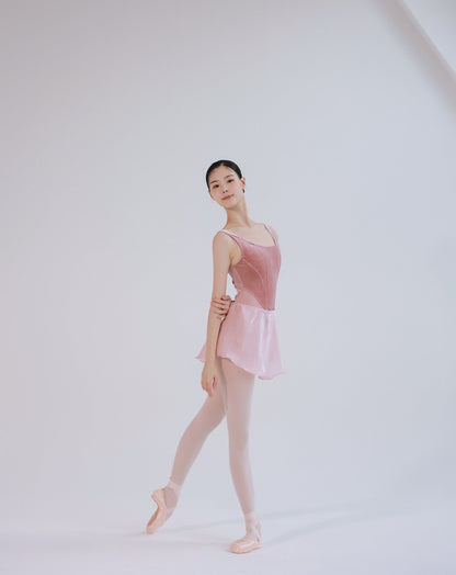 Rosé Leotard [Ode on Tutu]